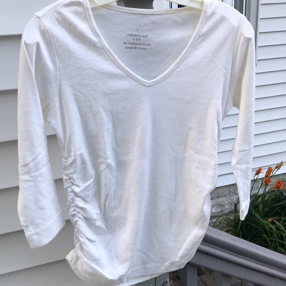 White V-Neck 3/4 Sleeve Tee Shirt